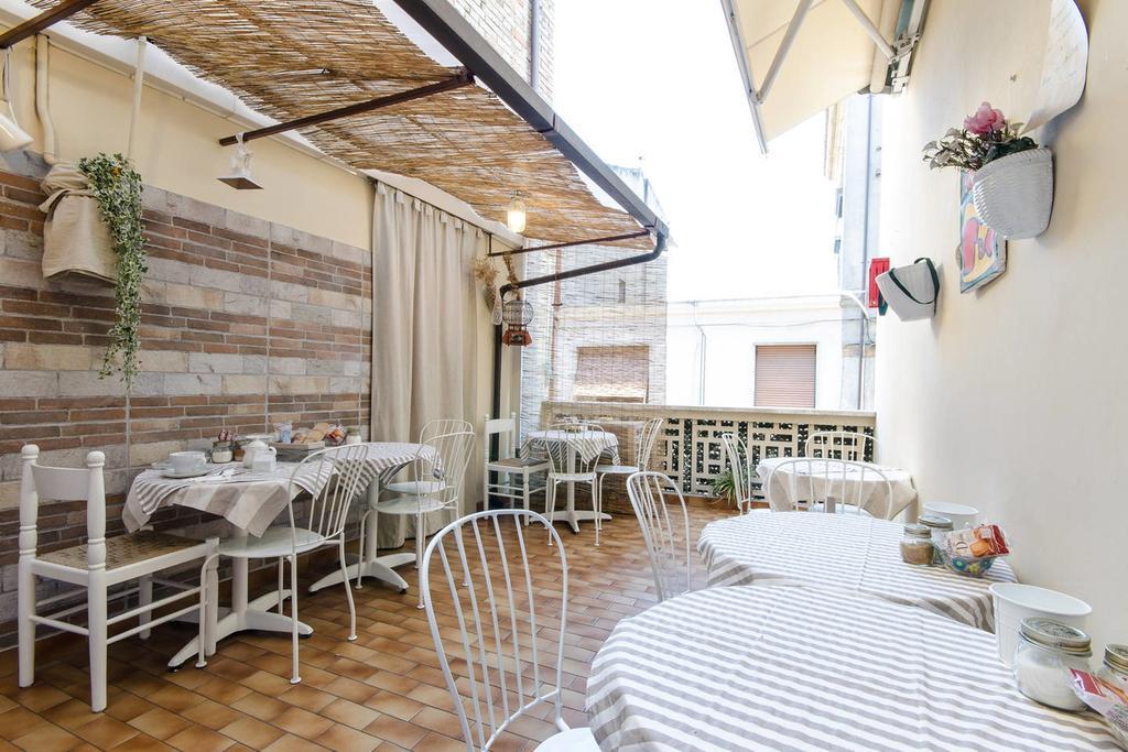 B&B Del Castello Σαν Μπενεντέτο ντελ Τρόντο Δωμάτιο φωτογραφία