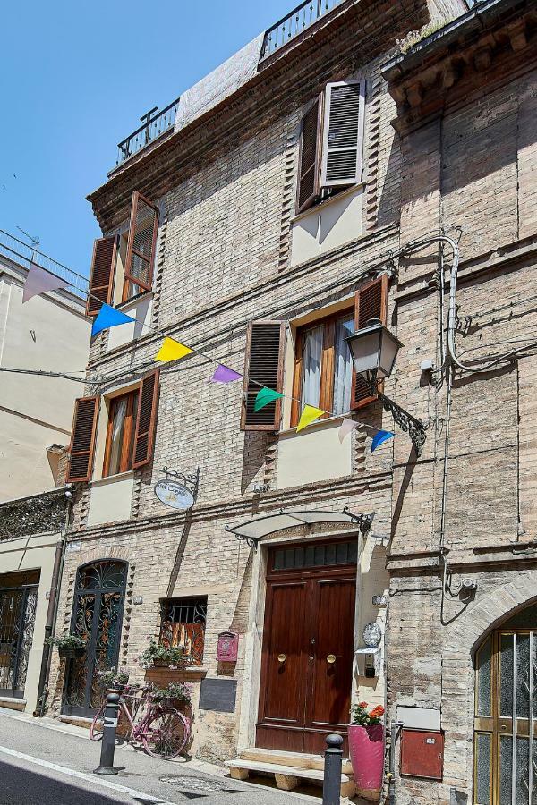 B&B Del Castello Σαν Μπενεντέτο ντελ Τρόντο Εξωτερικό φωτογραφία