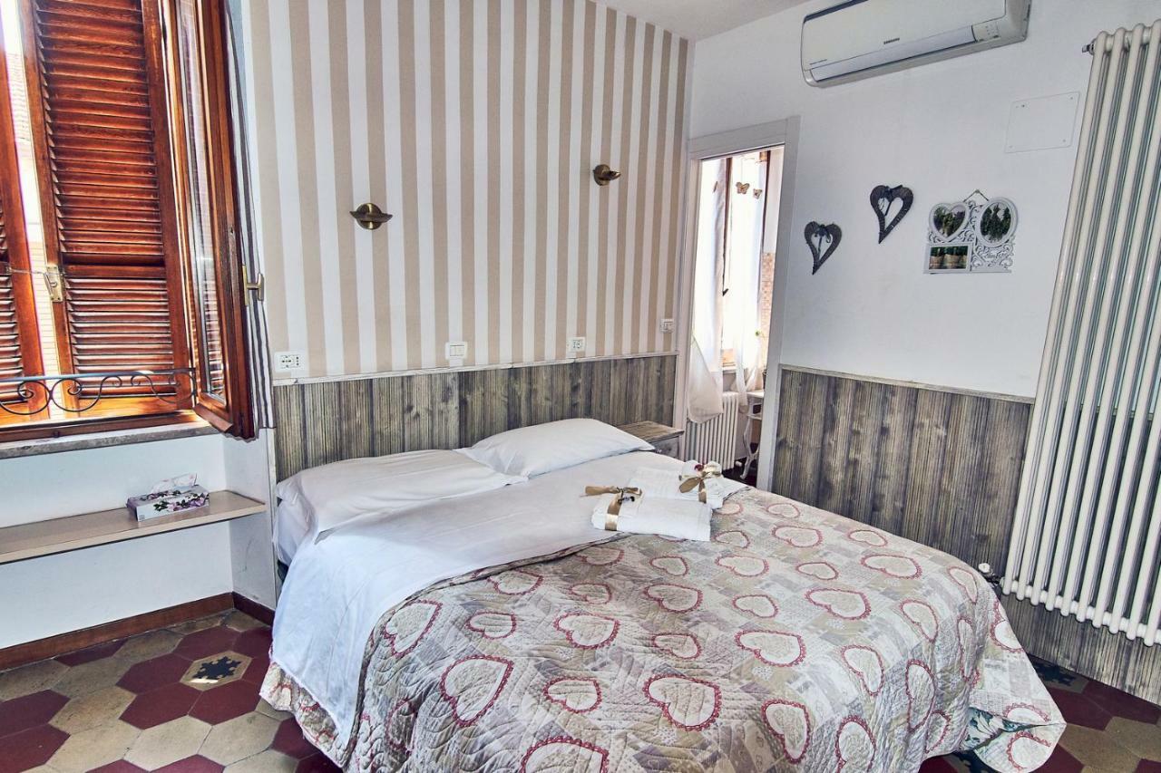 B&B Del Castello Σαν Μπενεντέτο ντελ Τρόντο Εξωτερικό φωτογραφία