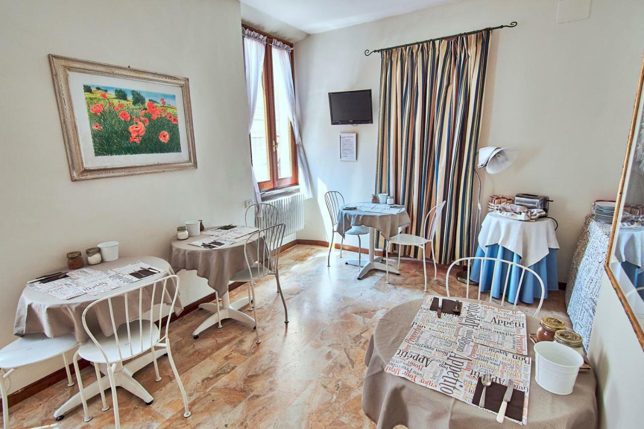 B&B Del Castello Σαν Μπενεντέτο ντελ Τρόντο Εξωτερικό φωτογραφία