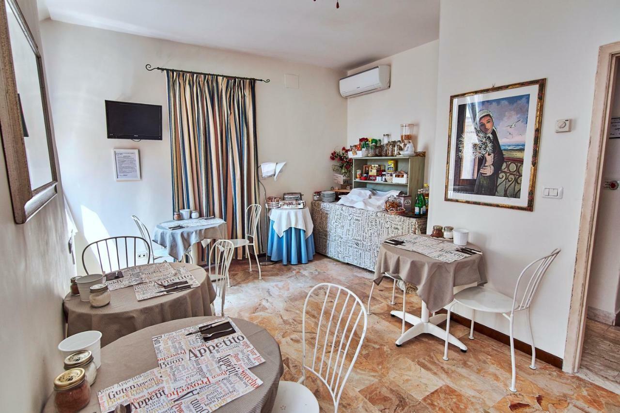 B&B Del Castello Σαν Μπενεντέτο ντελ Τρόντο Εξωτερικό φωτογραφία